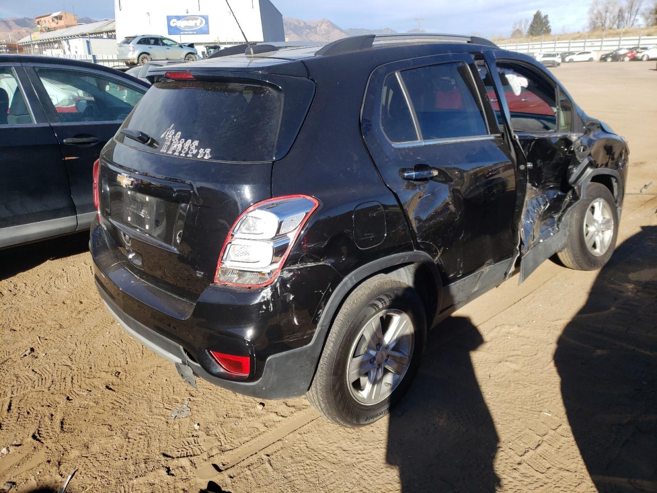 Photo 4 from auction – 2020 CHEVROLET TRAX with VIN KL7CJLSBXLB017940