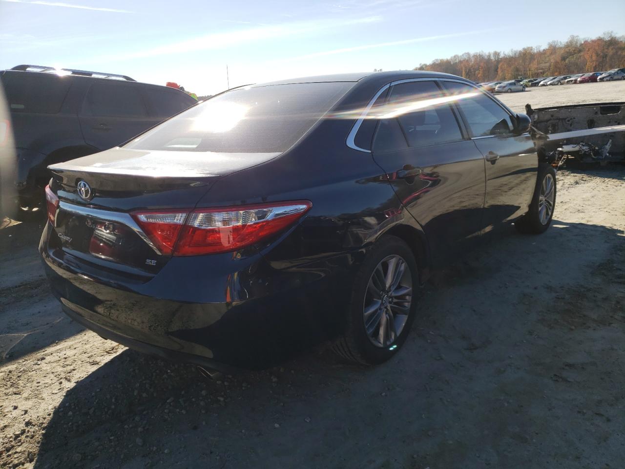 Photo 4 from auction – 2015 TOYOTA CAMRY LE with VIN 4T1BF1FK8FU474118