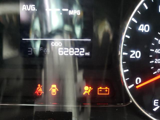Photo 8 from auction – 2018 KIA FORTE LX with VIN 3KPFK4A78JE180733