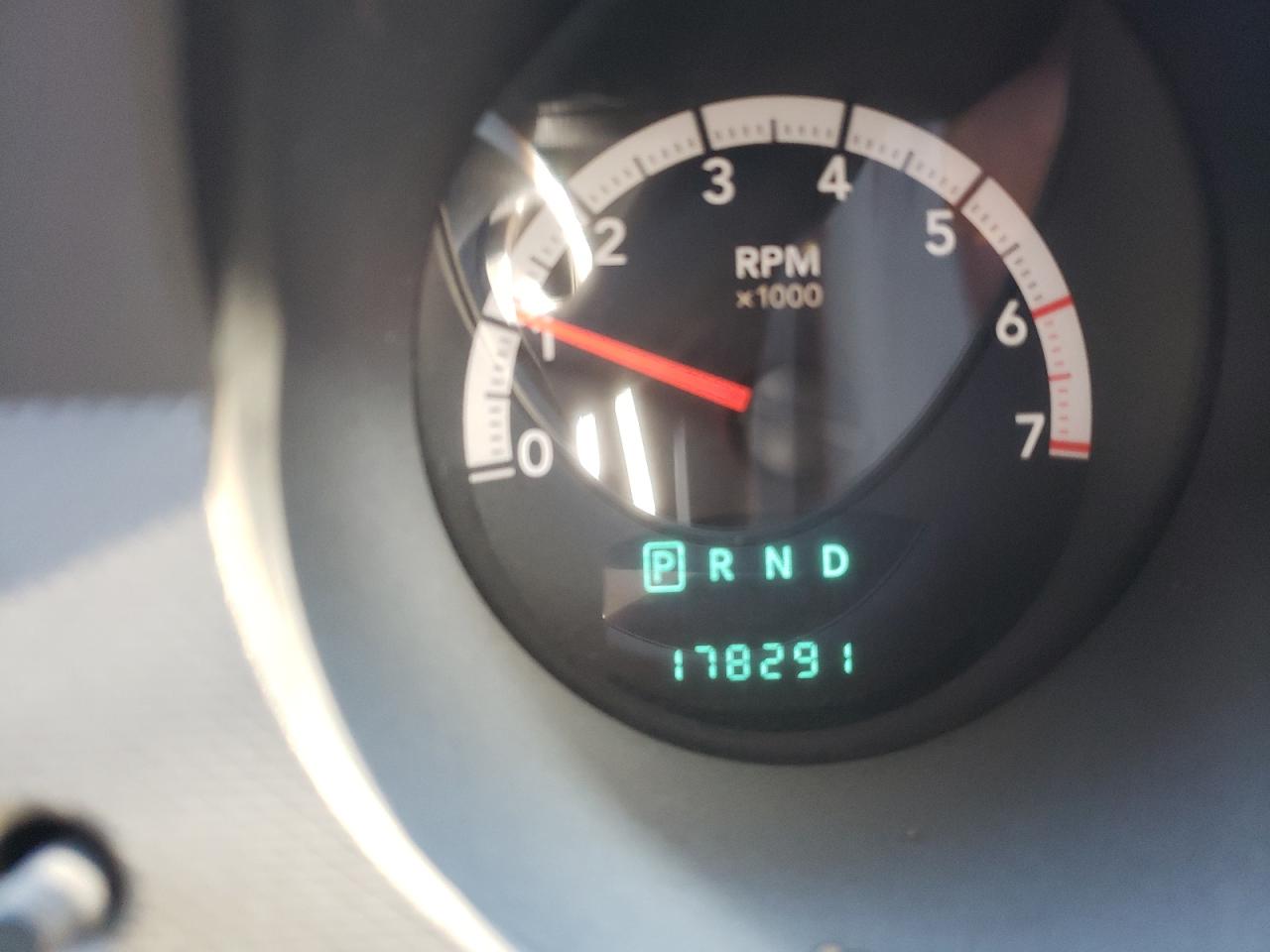 صورة رقم 8 من المزاد - 2008 DODGE NITRO SXT مع VIN 1D8GT28K98W286819