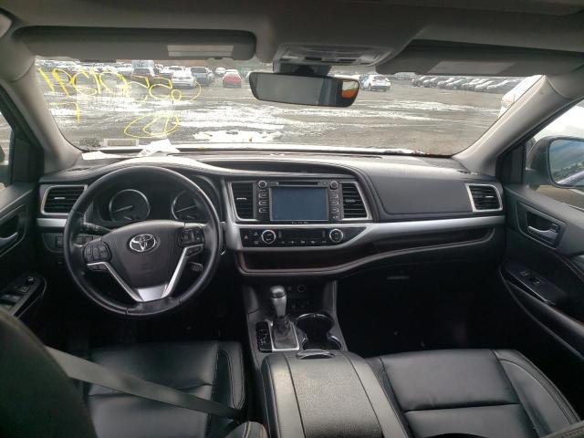 Photo 9 from auction – 2017 TOYOTA HIGHLANDER with VIN 5TDJZRFH8HS378376