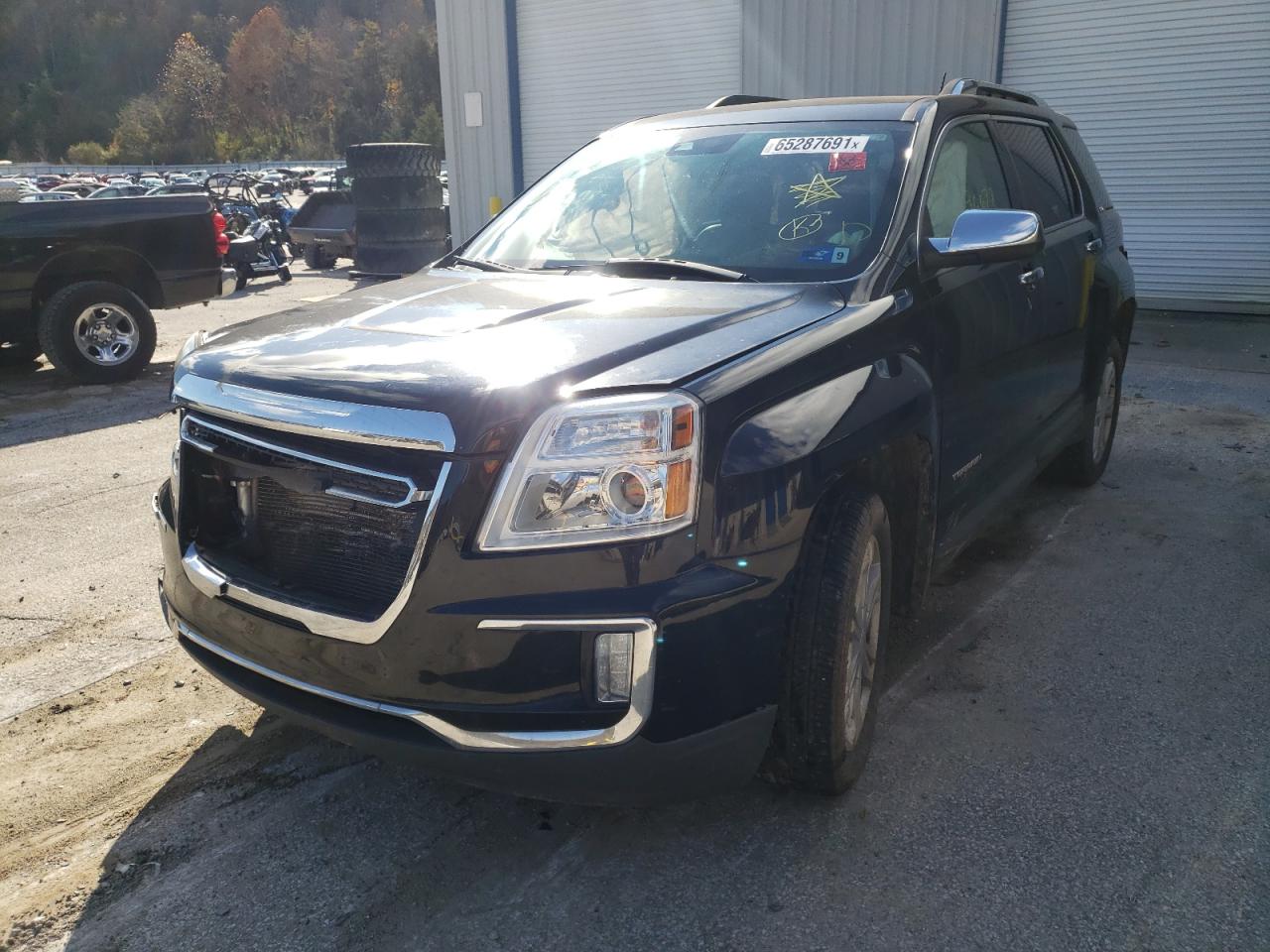 Photo 2 from auction – 2017 GMC TERRAIN SL with VIN 2GKFLUE34H6277978