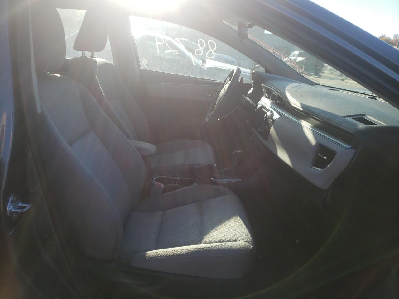 Photo 5 from auction – 2015 TOYOTA COROLLA L with VIN 2T1BURHE4FC459385