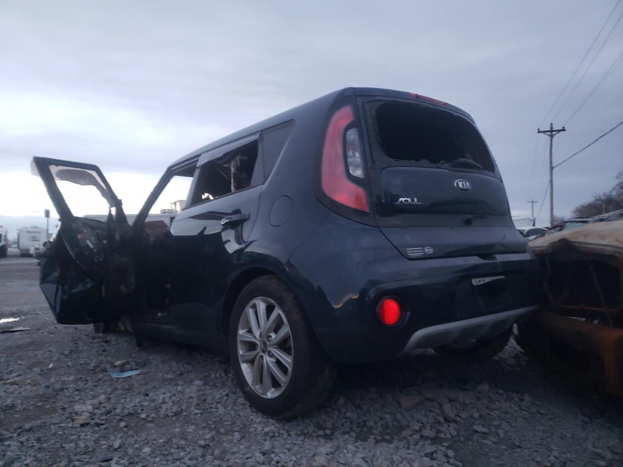 Photo 3 from auction – 2019 KIA SOUL + with VIN KNDJP3A56K7023188