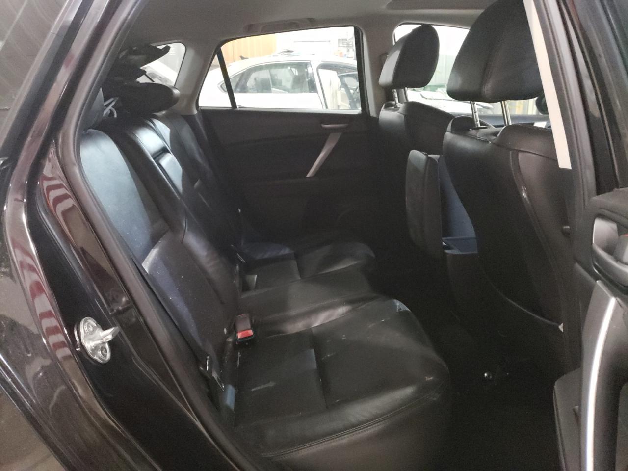 Photo 6 from auction – 2013 MAZDA 3 I with VIN JM1BL1M75D1752287
