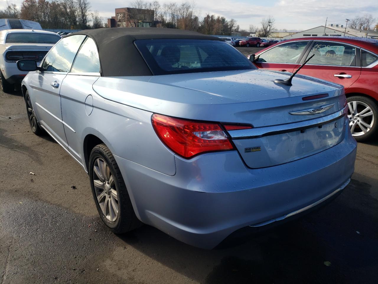 Photo 3 from auction – 2012 CHRYSLER 200 TOURIN with VIN 1C3BCBEG2CN271252