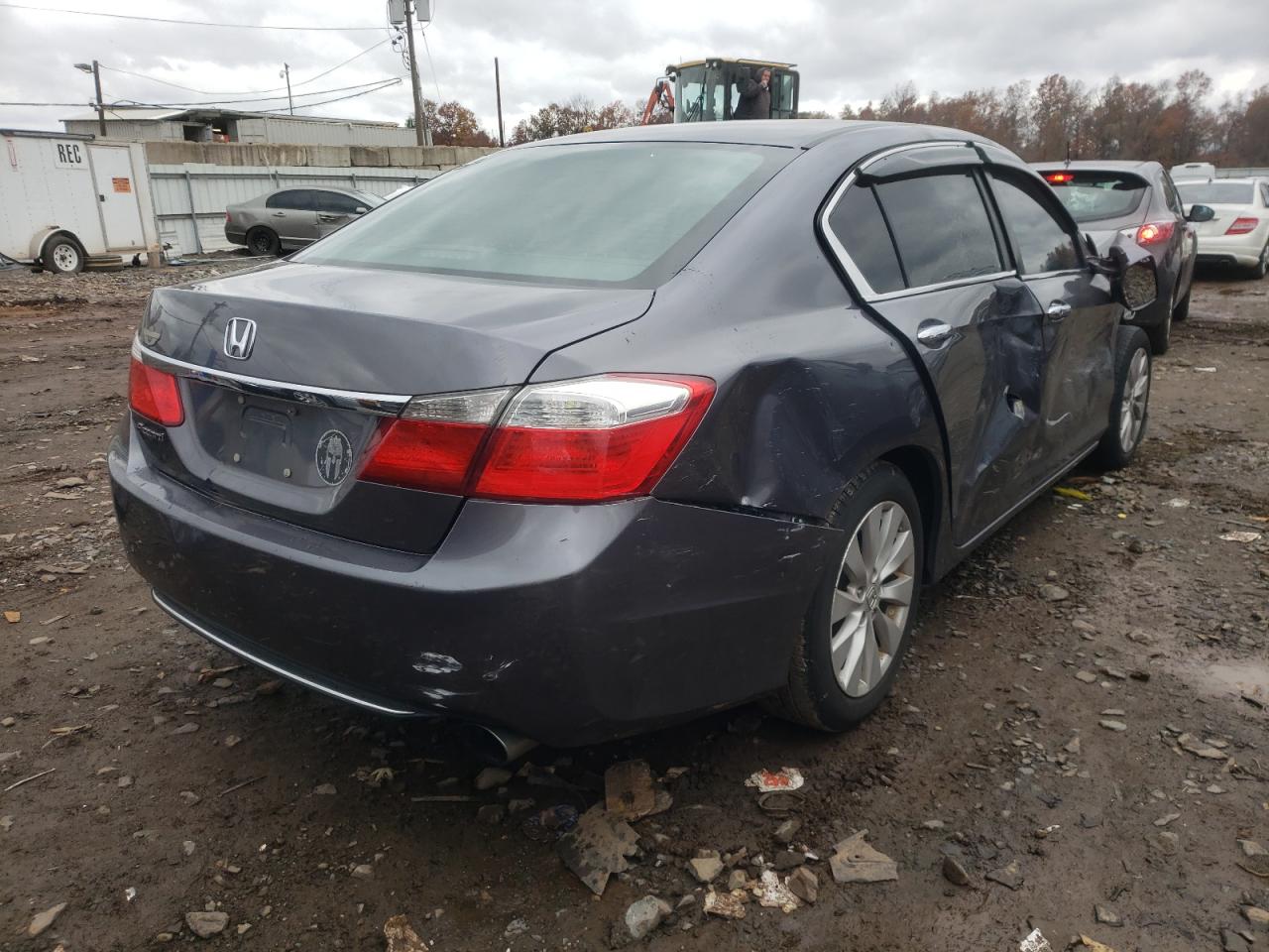 Photo 4 from auction – 2015 HONDA ACCORD EX with VIN 1HGCR2E78FA025818