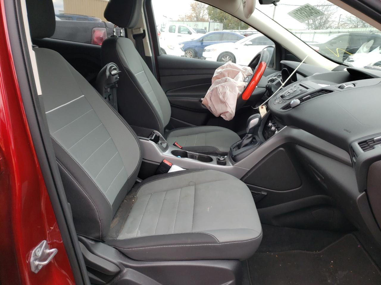 Photo 5 from auction – 2015 FORD ESCAPE SE with VIN 1FMCU0G79FUB70472