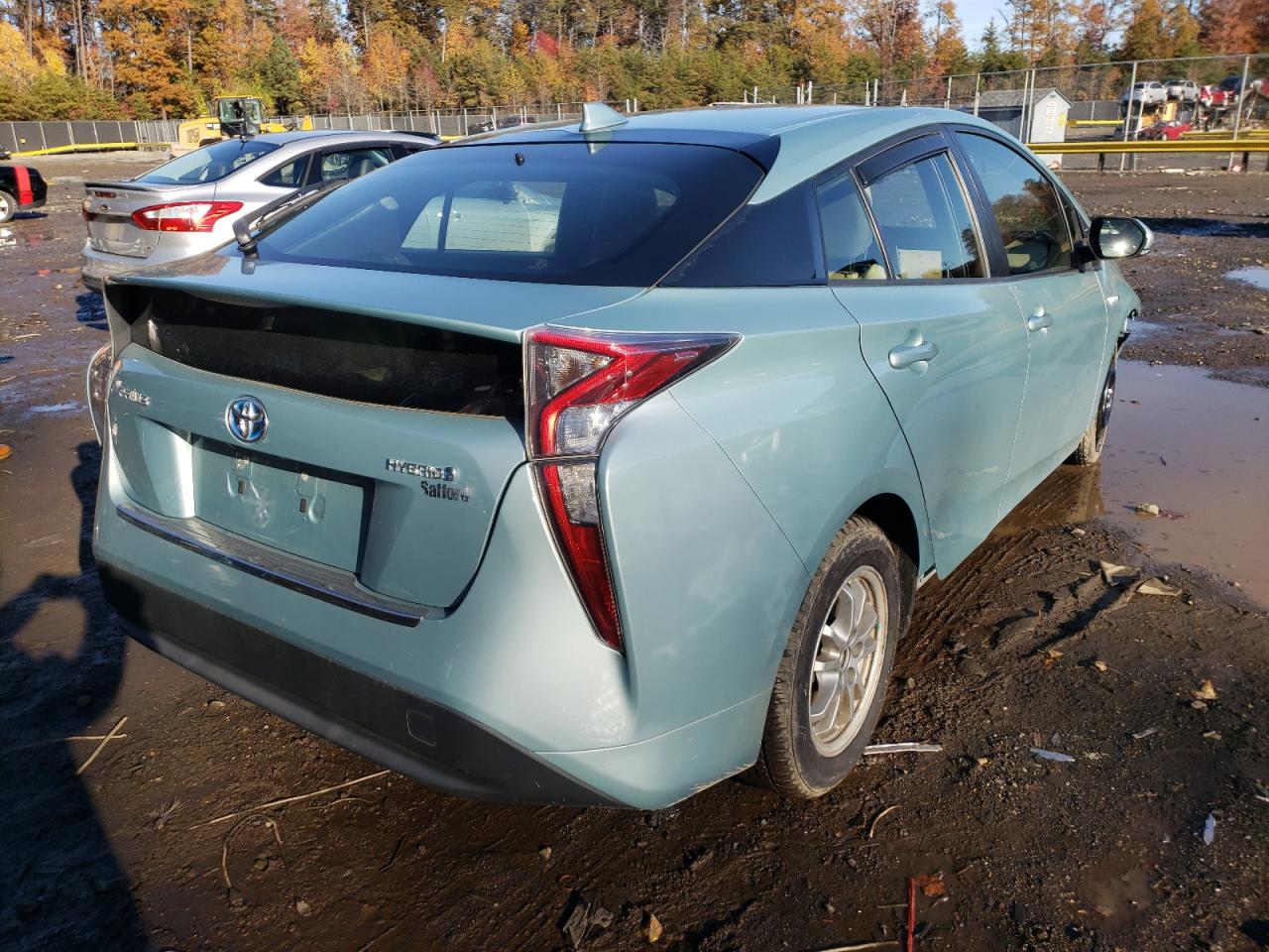 Photo 4 from auction – 2016 TOYOTA PRIUS with VIN JTDKBRFU0G3006195