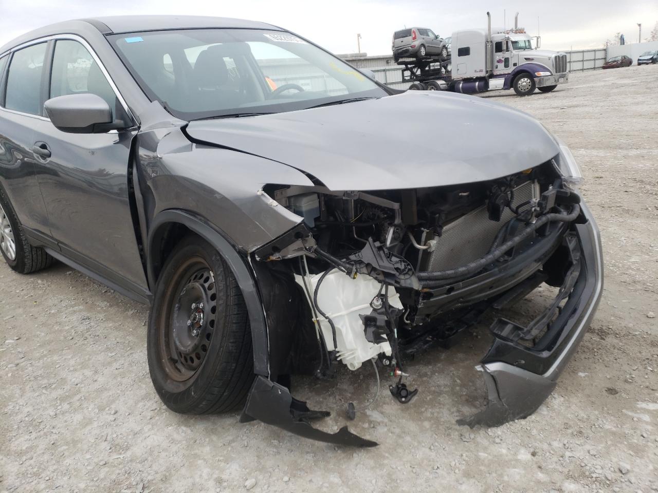 Photo 9 from auction – 2018 NISSAN ROGUE S with VIN KNMAT2MV4JP577006