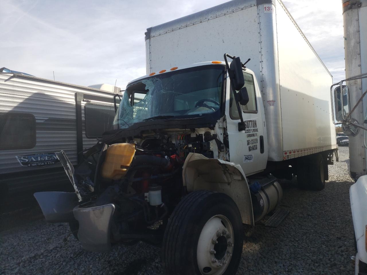 Photo 2 from auction – 2017 INTERNATIONAL 4300 with VIN 1HTMMMML0HH713837