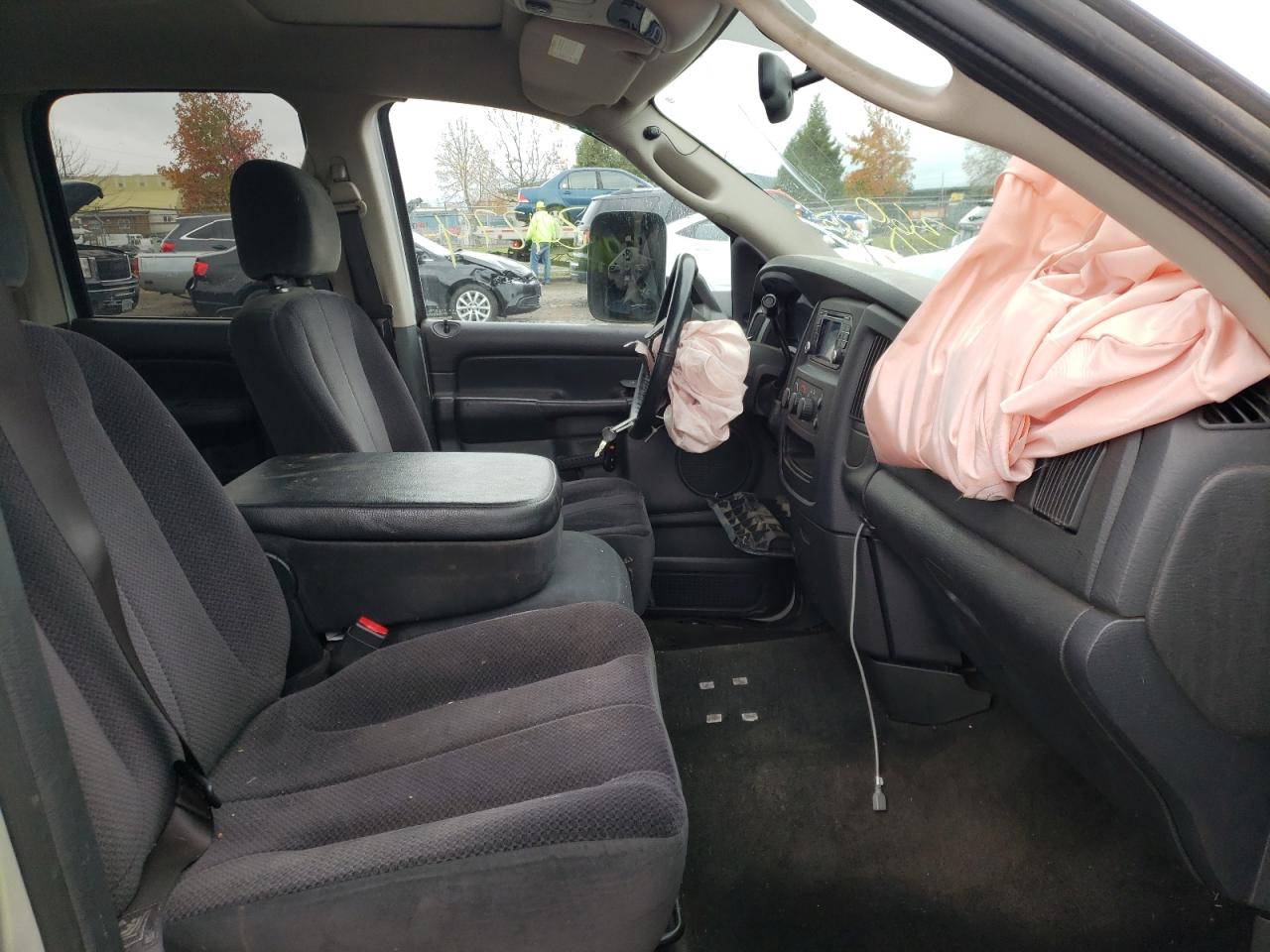 Photo 5 from auction – 2005 DODGE RAM 2500 S with VIN 3D7KR28D05G784528