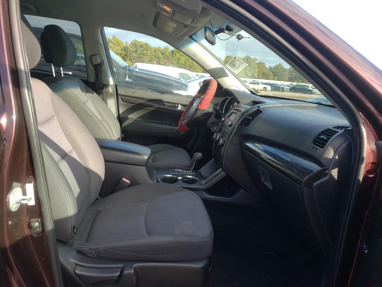 Photo 5 from auction – 2012 KIA SORENTO BA with VIN 5XYKTCA6XCG196063