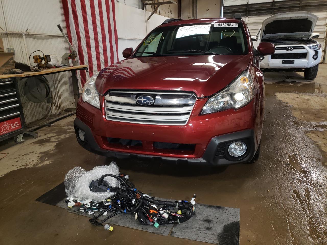 Снимка 9 от търг – 2014 SUBARU OUTBACK 2. с VIN 4S4BRBCC3E3282488