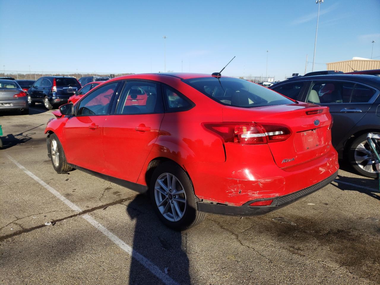 Photo 3 from auction – 2017 FORD FOCUS SE with VIN 1FADP3F25HL215364