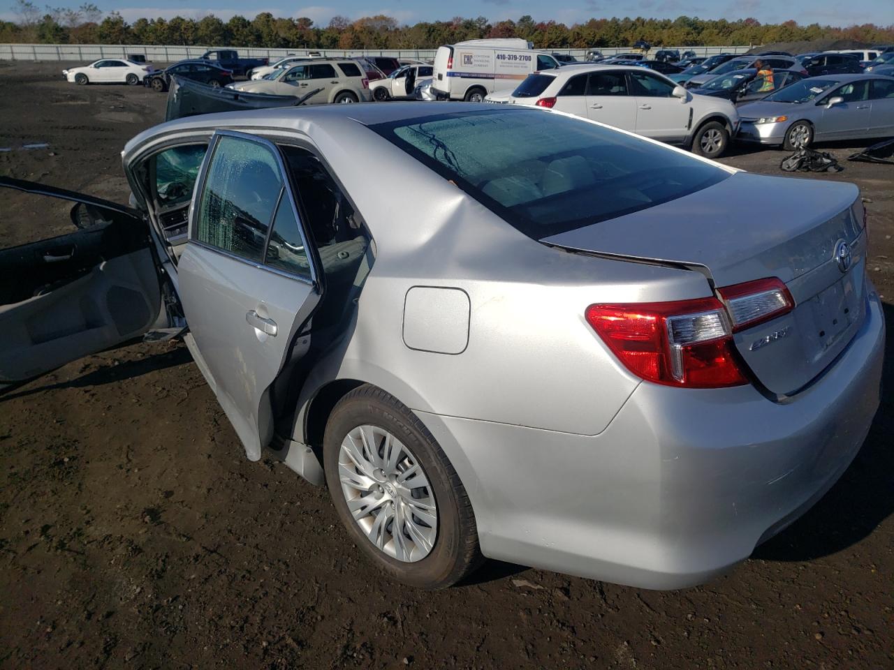 Photo 3 from auction – 2014 TOYOTA CAMARY with VIN 4T4BF1FK1ER410717