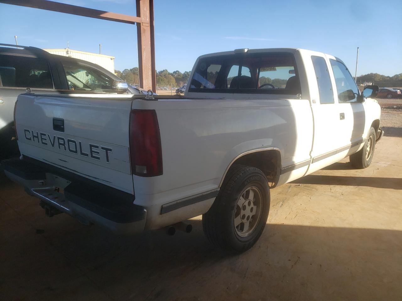 Photo 4 from auction – 1992 CHEVROLET GMT-400 C1 with VIN 2GCEC19K3N1125397