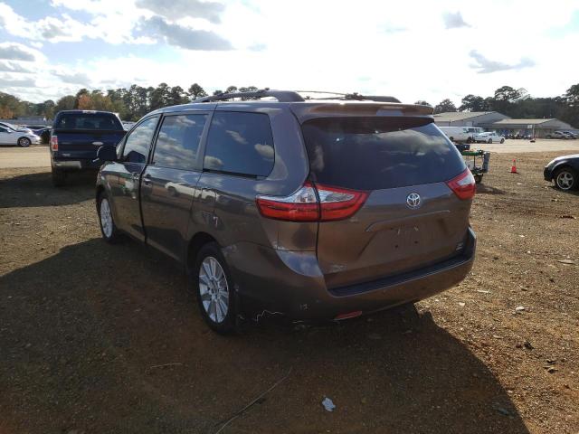 Photo 3 from auction – 2016 TOYOTA SIENNA XLE with VIN 5TDDK3DC0GS143491