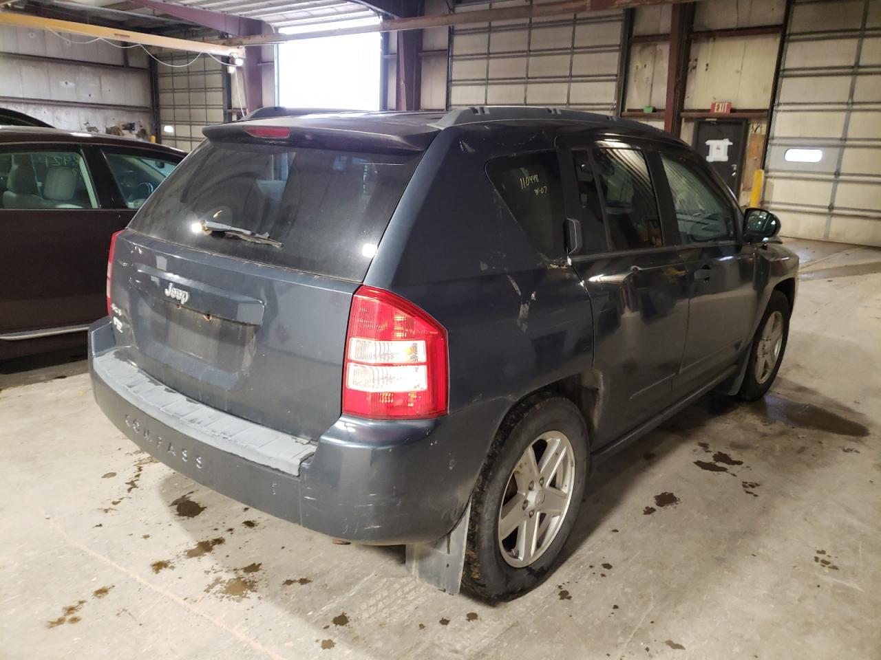 Photo 4 from auction – 2008 JEEP COMPASS SP with VIN 1J8FF47W88D696694