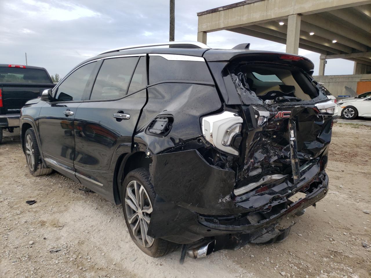 Photo 3 from auction – 2018 GMC TERRAIN DE with VIN 3GKALSEX7JL244671