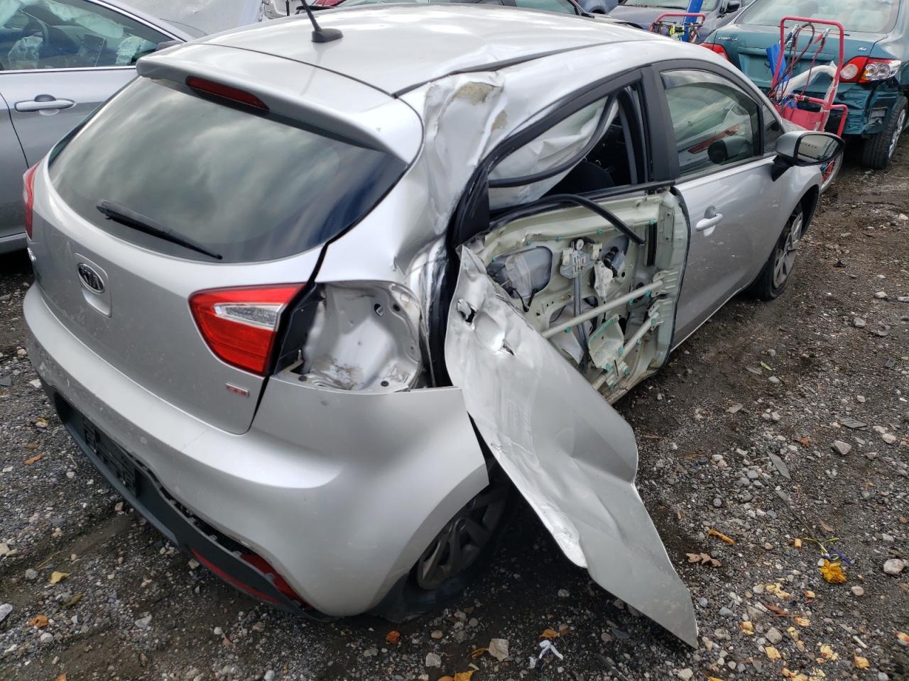 Photo 9 from auction – 2013 KIA RIO LX with VIN KNADM5A36D6125399