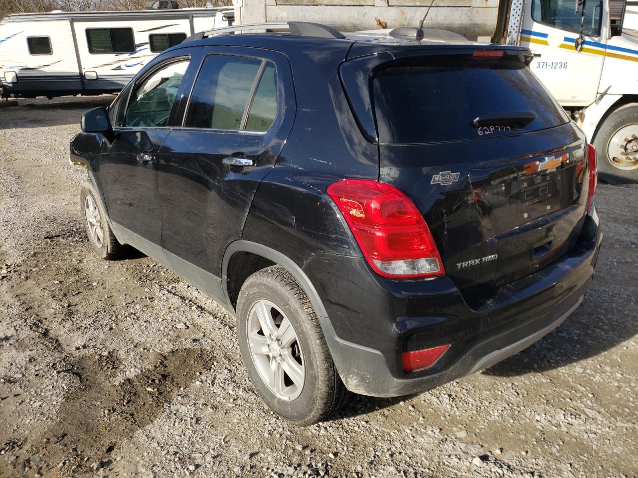 Photo 3 from auction – 2020 CHEVROLET TRAX 1LT with VIN KL7CJPSB7LB069968