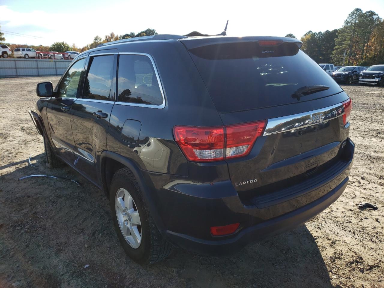 Photo 3 from auction – 2011 JEEP GRAND CHER with VIN 1J4RS4GG5BC658436