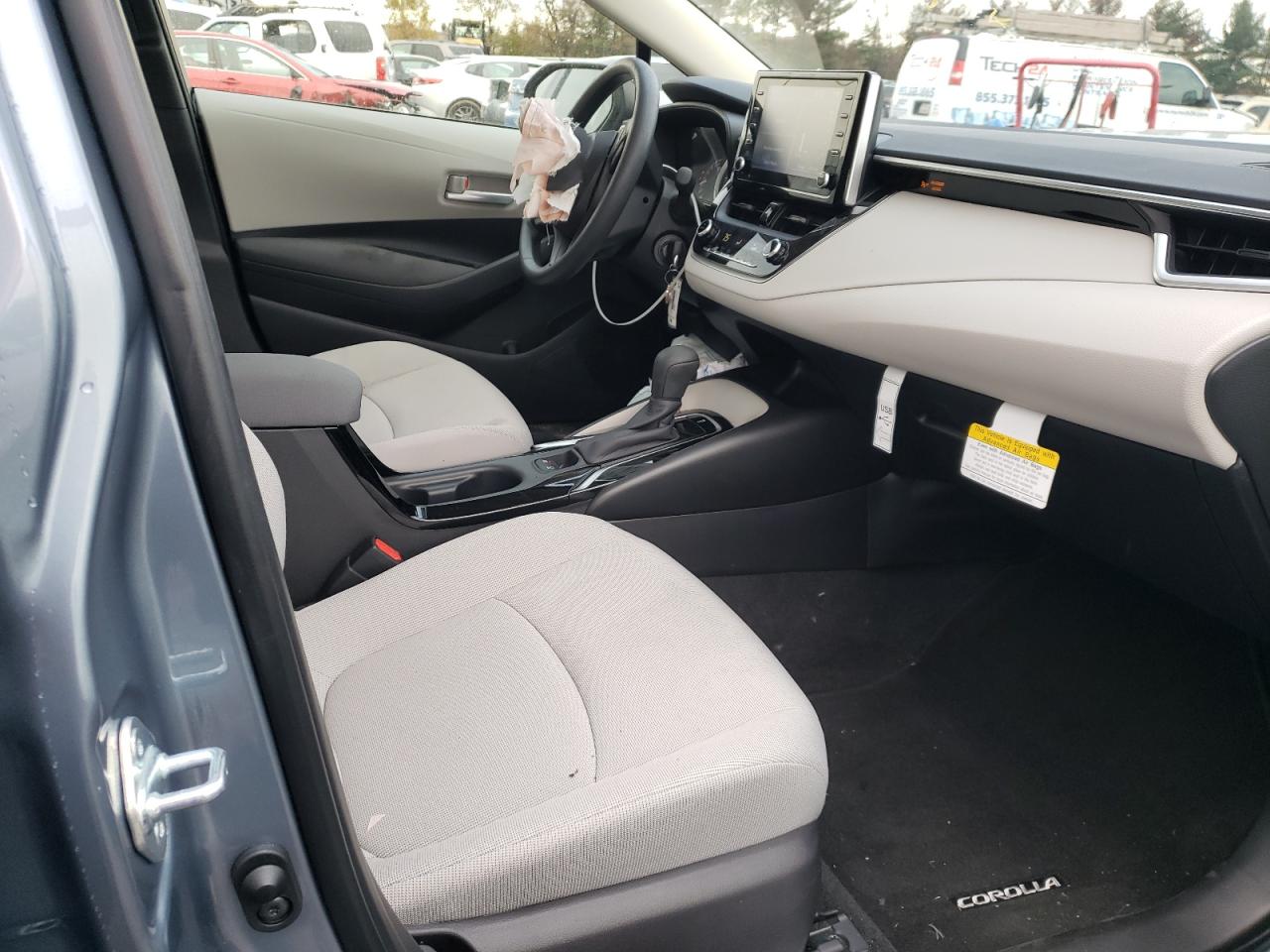 Photo 5 from auction – 2021 TOYOTA COROLLA LE with VIN JTDEPMAE0MJ164884