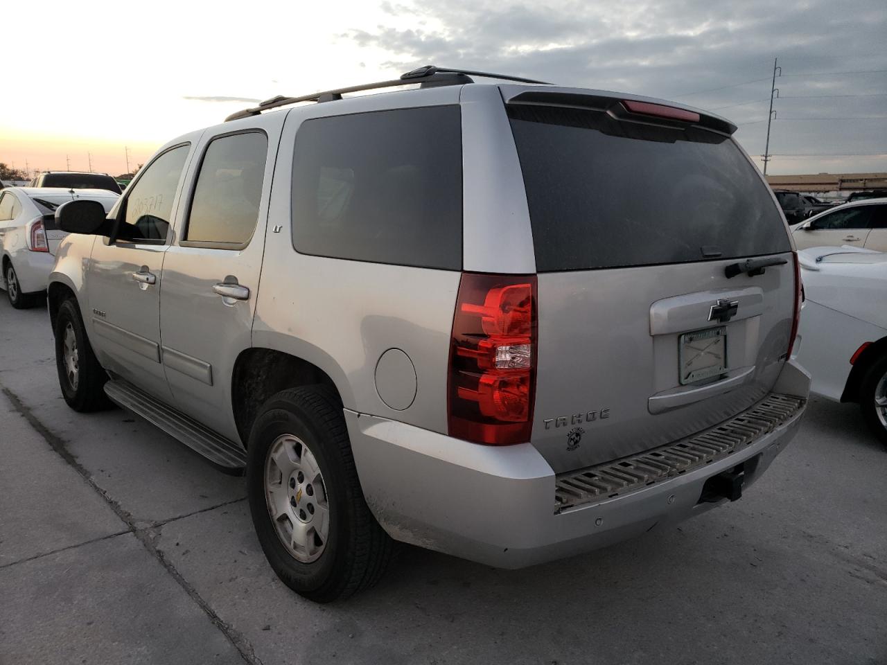 Photo 3 from auction – 2011 CHEVROLET TAHOE C150 with VIN 1GNSCBE06BR319123