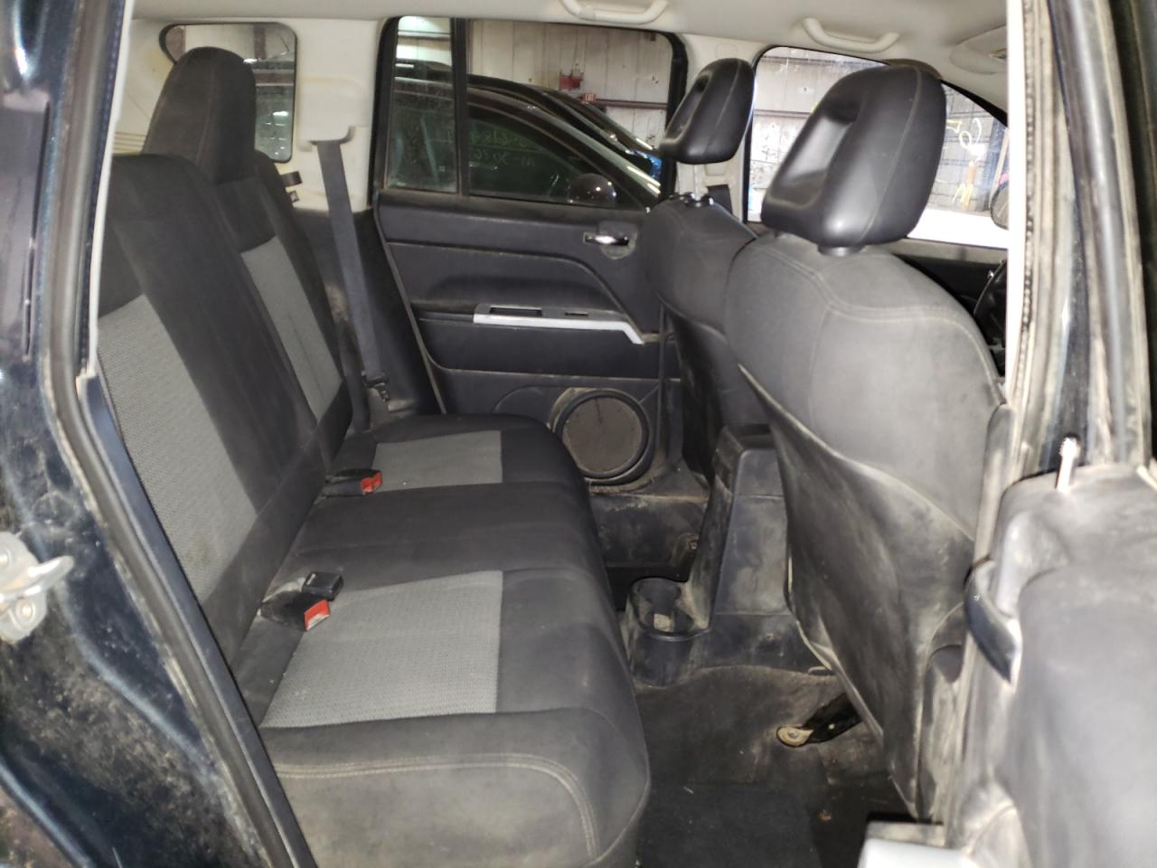Photo 6 from auction – 2008 JEEP COMPASS SP with VIN 1J8FF47W88D696694