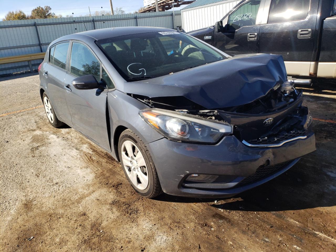 KIA FORTE LX 2016 with VIN KNAFK5A85G5581995 - Photo from auction
