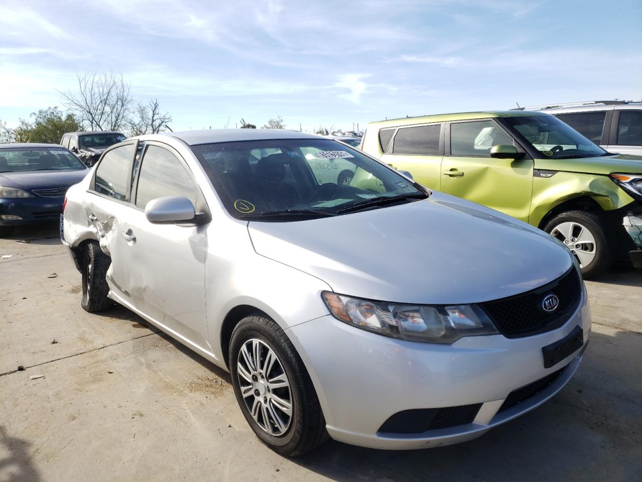 Photo 1 from auction – 2010 KIA FORTE LX with VIN KNAFT4A28A5866314