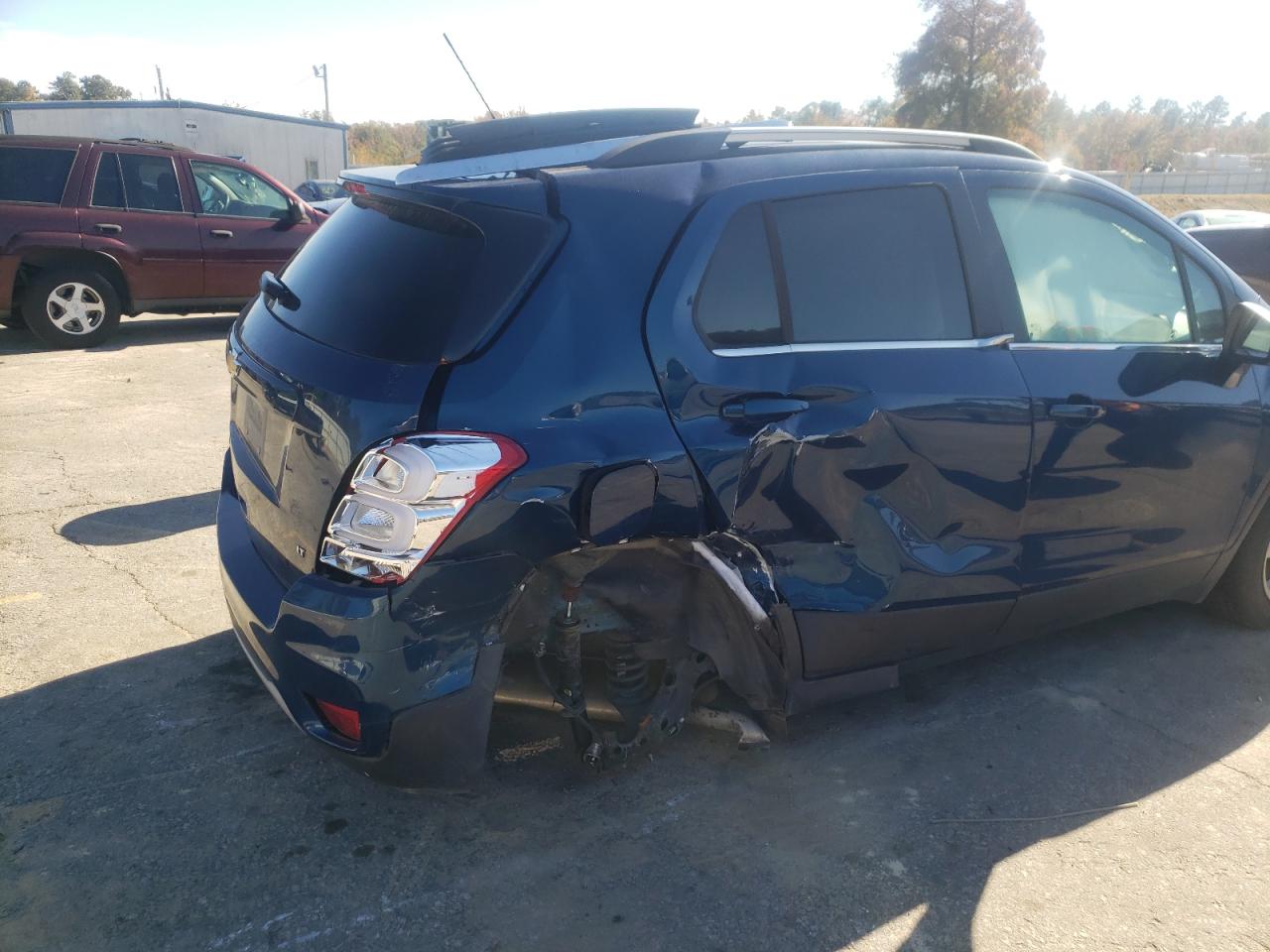 Photo 9 from auction – 2019 CHEVROLET TRAX 1LT with VIN 3GNCJLSB2KL205116