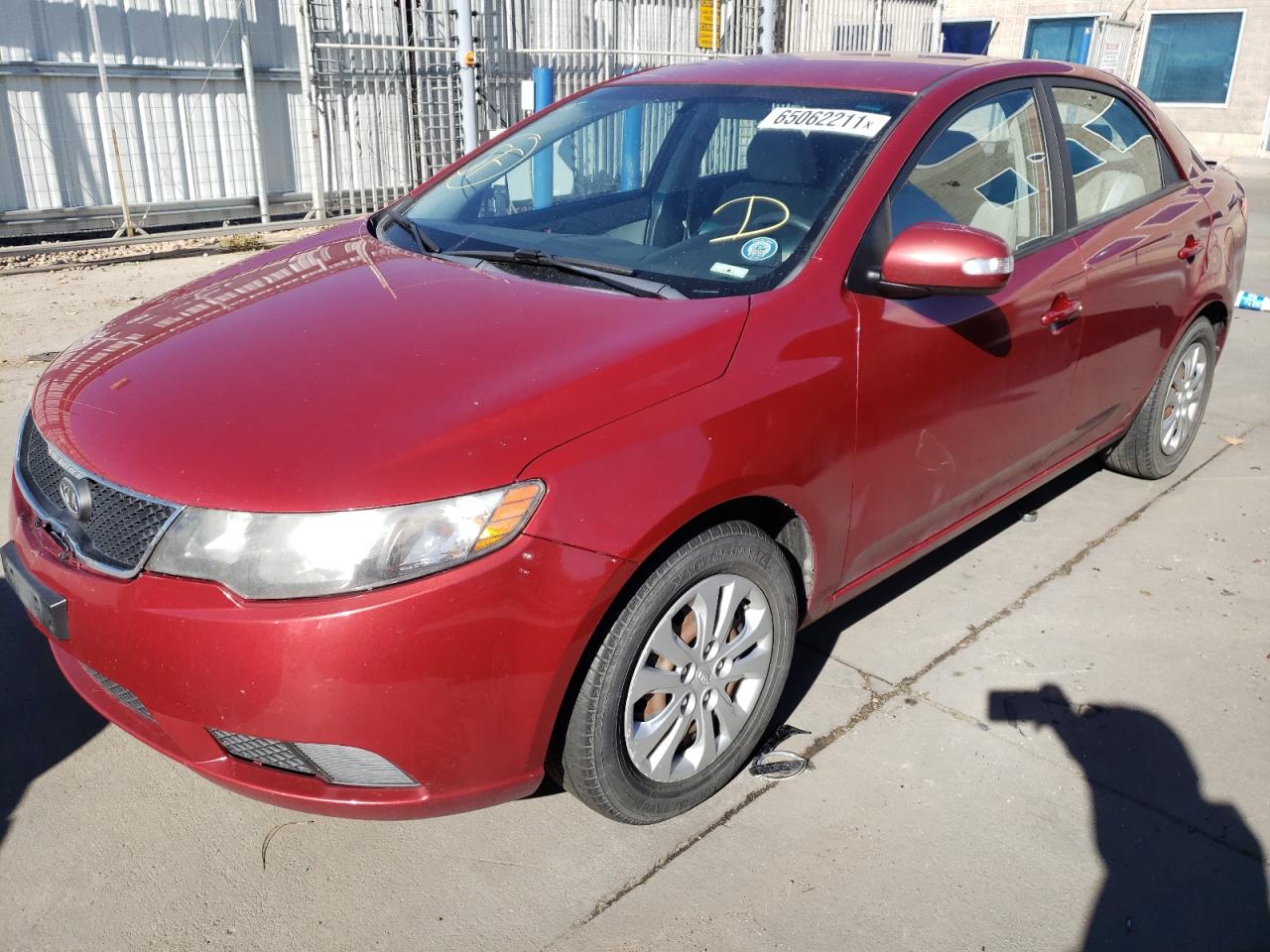 Photo 2 from auction – 2010 KIA FORTE EX with VIN KNAFU4A2XA5840312