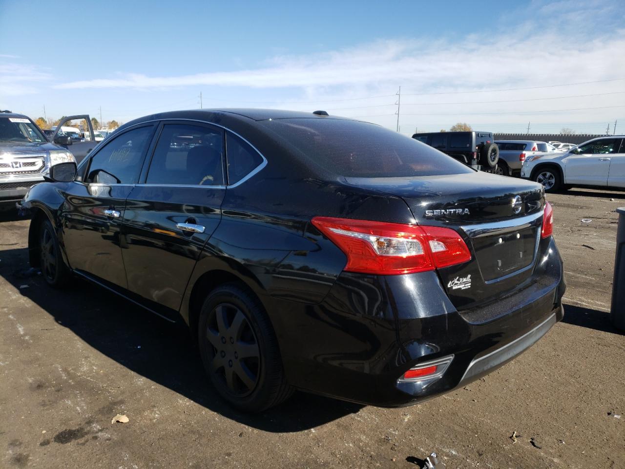 Photo 3 from auction – 2016 NISSAN SENTRA S with VIN 3N1AB7APXGL643622
