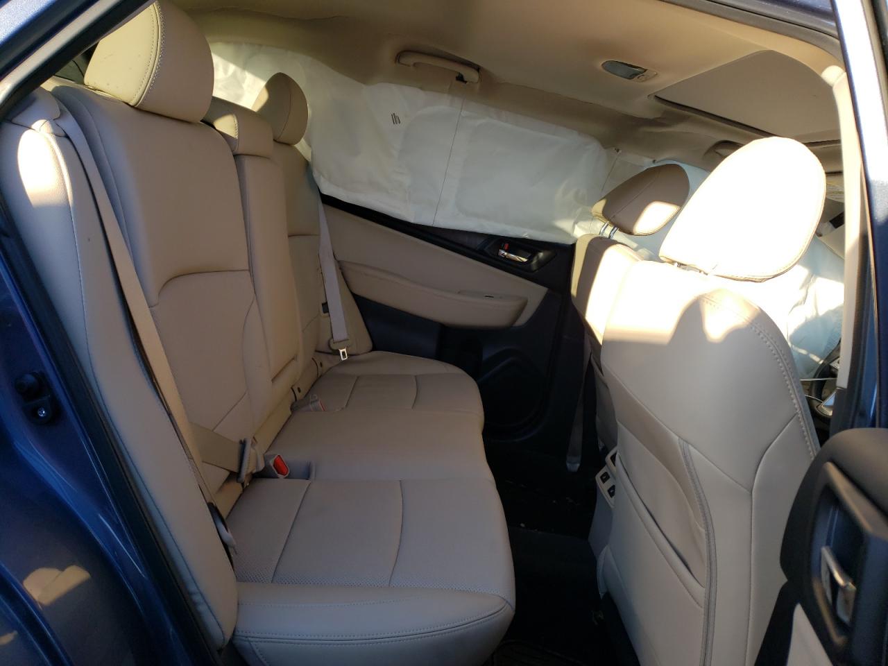Photo 6 from auction – 2015 SUBARU OUTBACK 2. with VIN 4S4BSBNC4F3362658