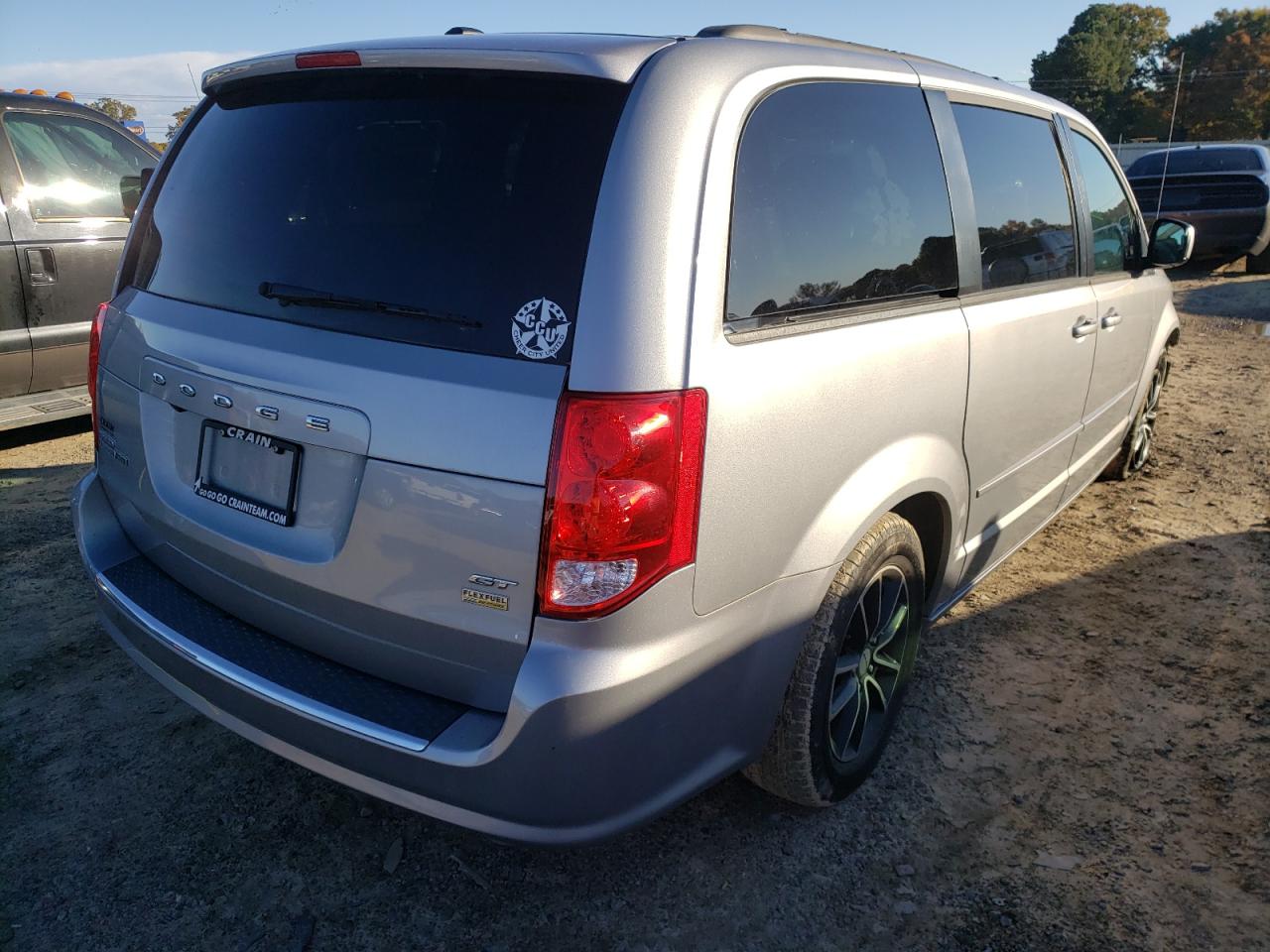 Photo 4 from auction – 2017 DODGE GRAND CARA with VIN 2C4RDGEG9HR799174