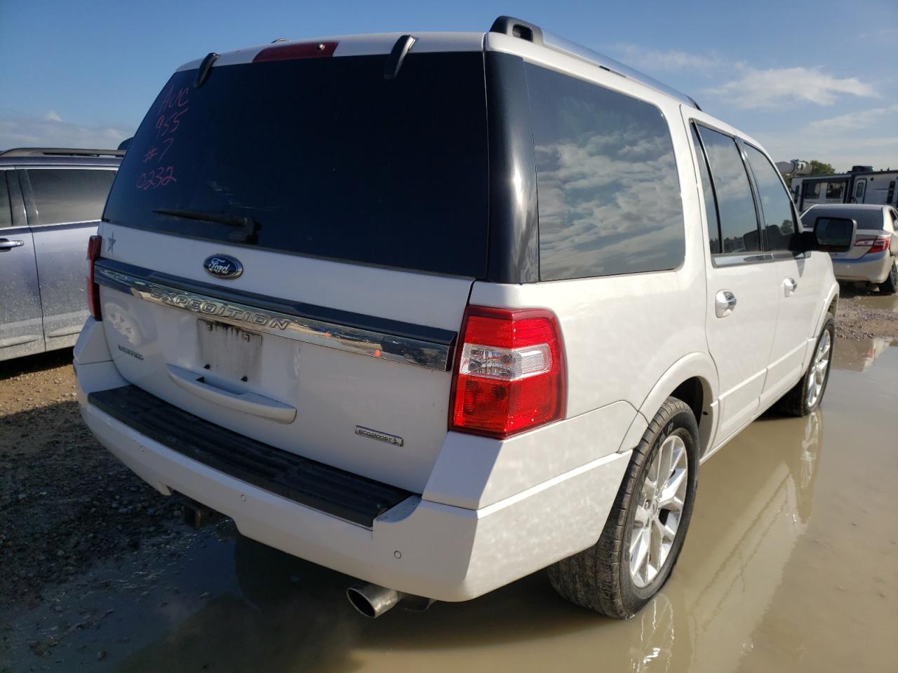 Photo 4 from auction – 2015 FORD EXPEDITION with VIN 1FMJU1KTXFEF30232