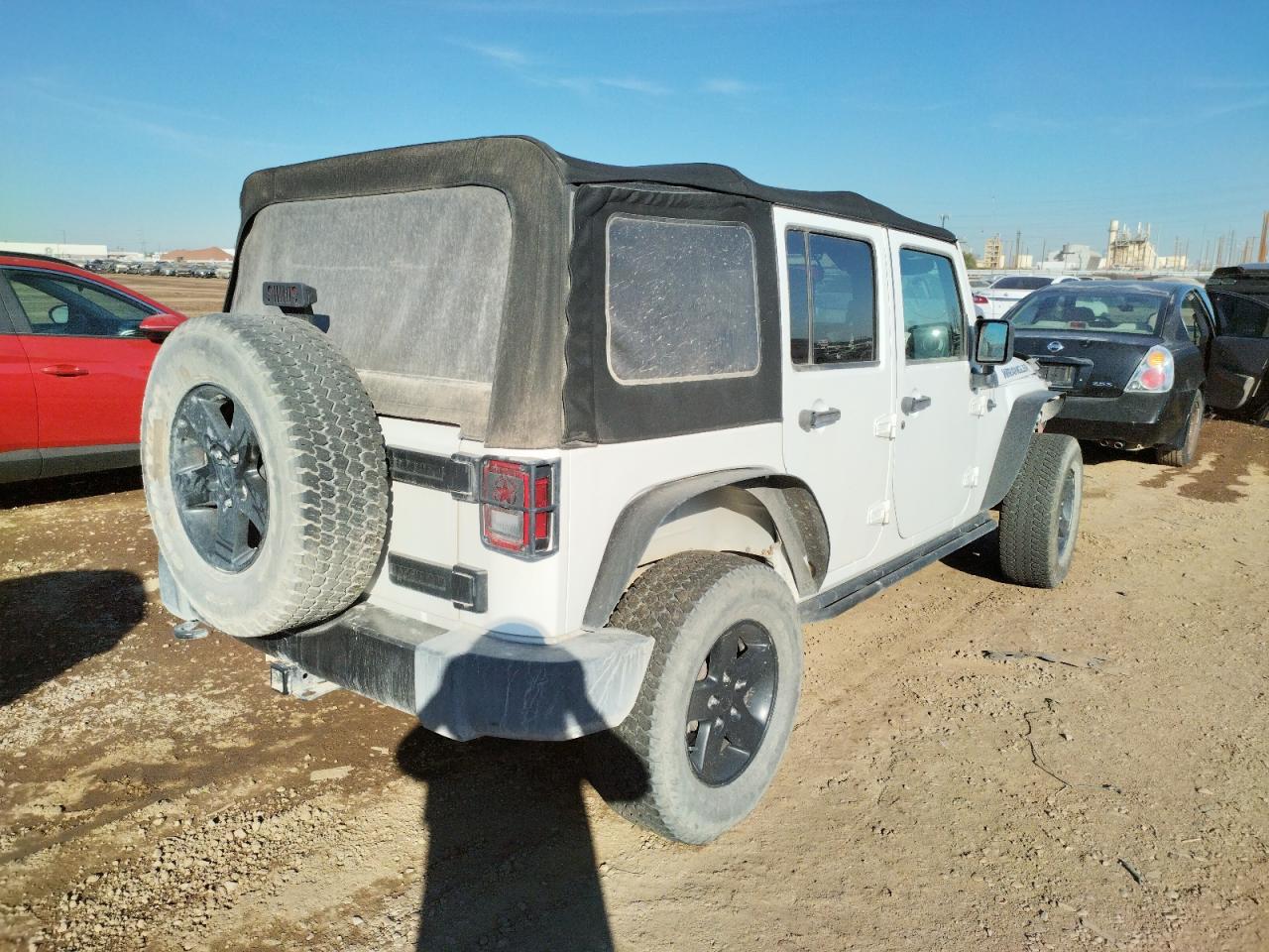 Photo 4 from auction – 2016 JEEP WRANGLER U with VIN 1C4BJWDG7GL109385