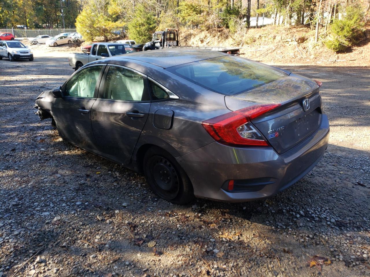 Photo 3 from auction – 2016 HONDA CIVIC LX with VIN 19XFC2F5XGE087231