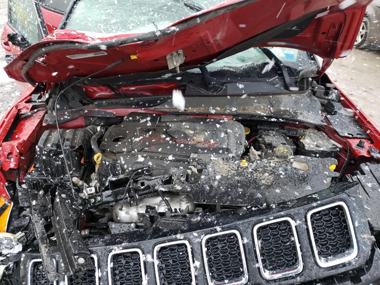 Photo 7 from auction – 2018 JEEP COMPASS LA with VIN 3C4NJDBBXJT262301