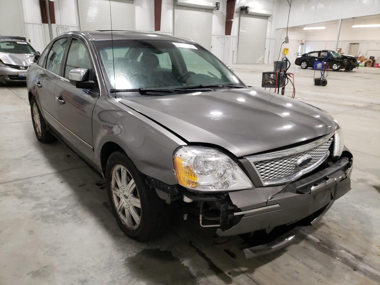 Photo 1 from auction – 2005 FORD FIVE HUNDR with VIN 1FAFP251X5G196133