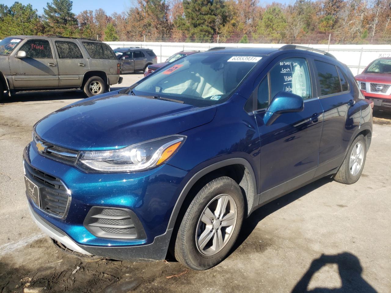 Photo 2 from auction – 2019 CHEVROLET TRAX 1LT with VIN 3GNCJLSB2KL205116