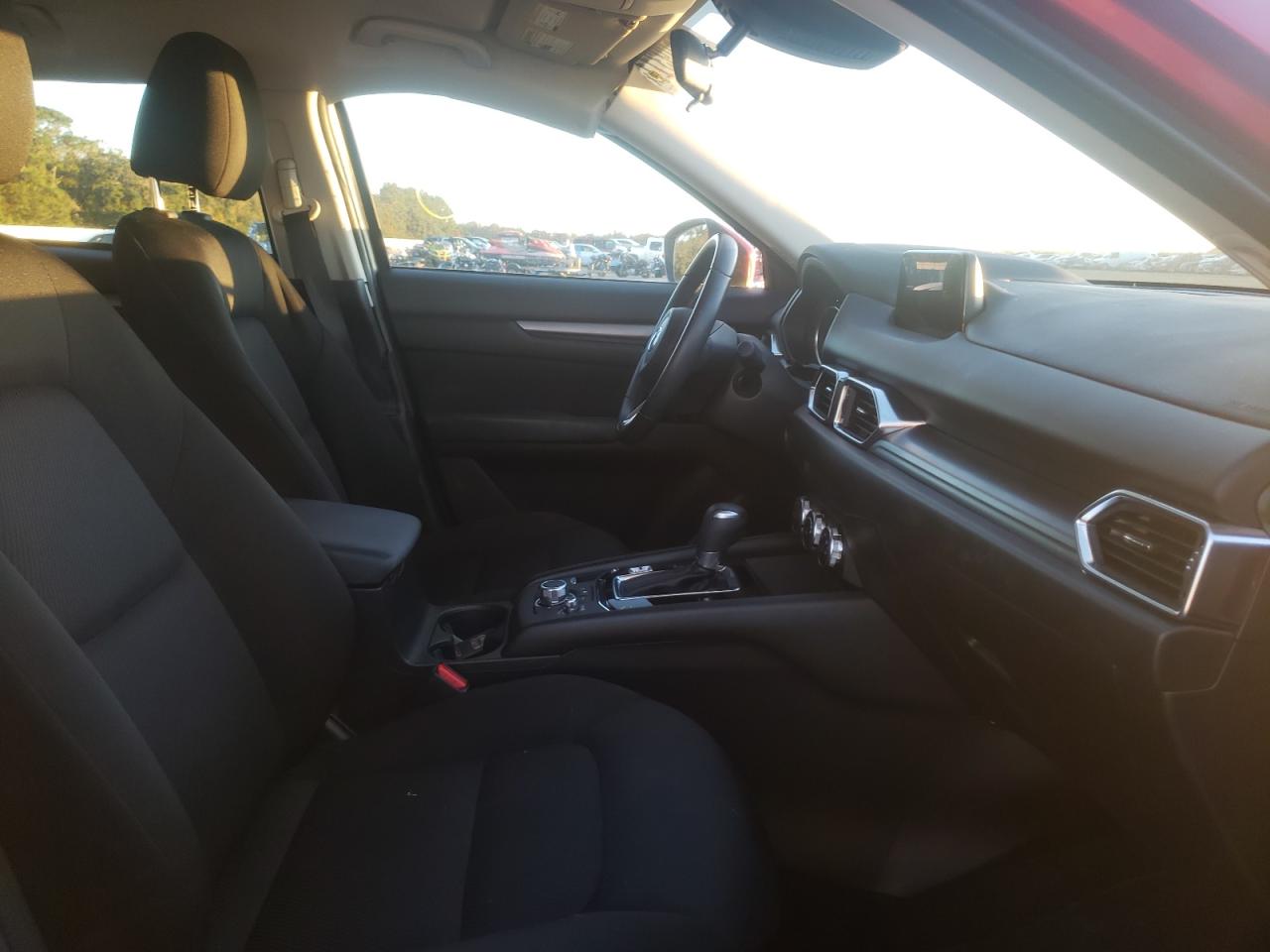 Photo 5 from auction – 2018 MAZDA CX-5 SPORT with VIN JM3KFABM7J1473989