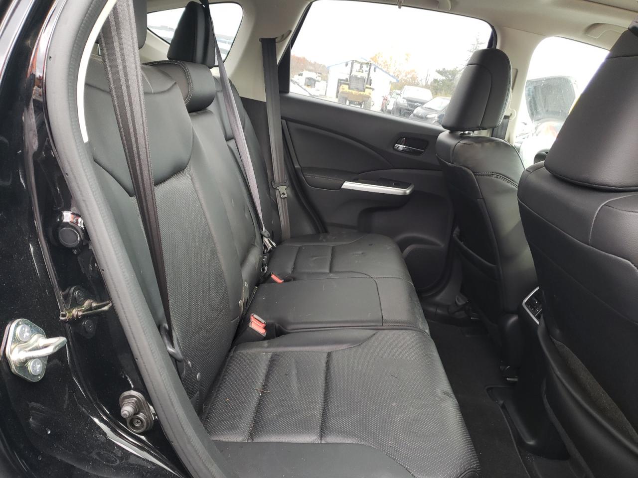 Photo 6 from auction – 2016 HONDA CR-V EXL with VIN 2HKRM4H72GH635917