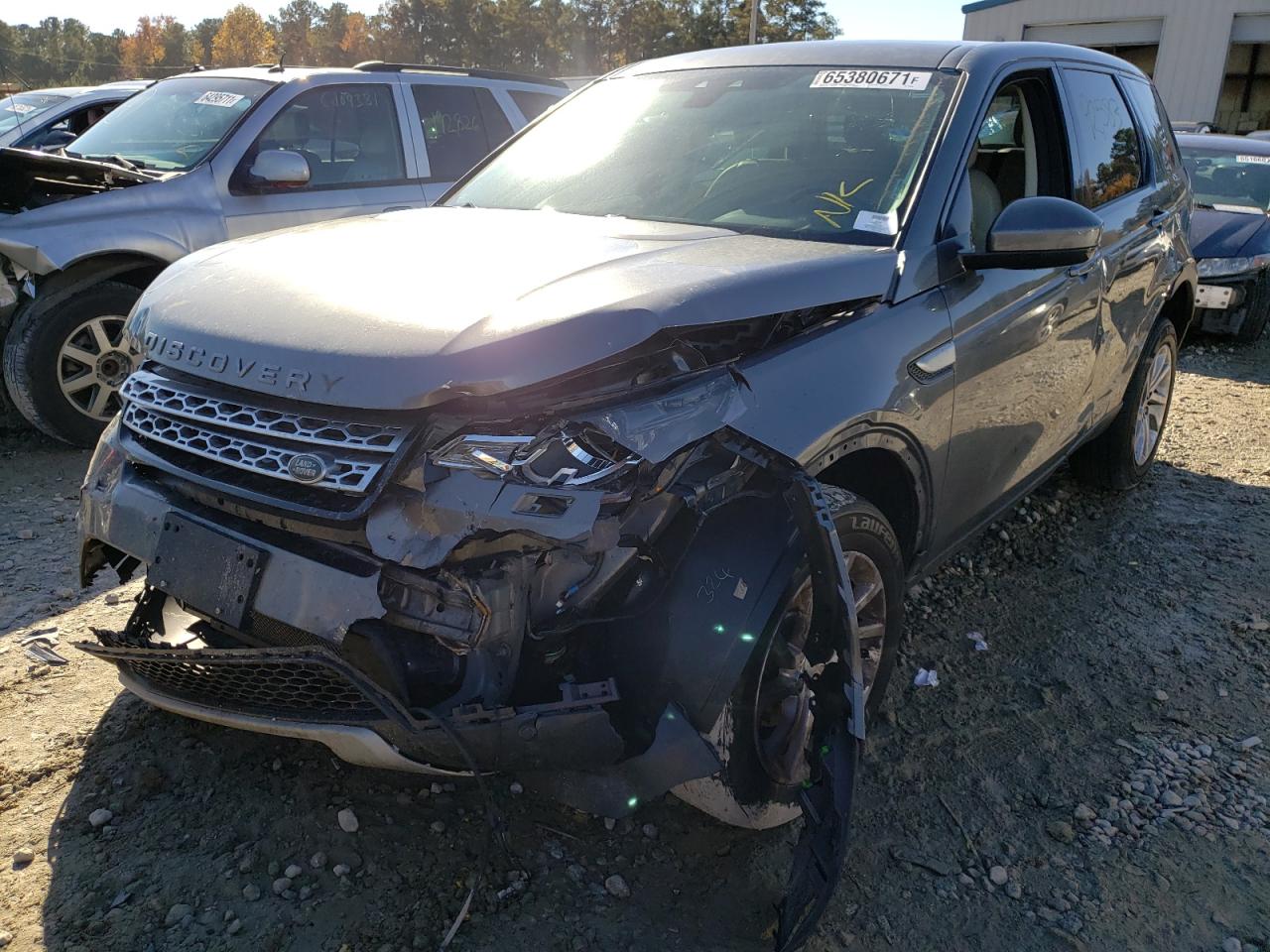 Zdjęcie 2 z aukcji – 2016 LAND ROVER DISCOVERY z VIN SALCR2BG9GH554358