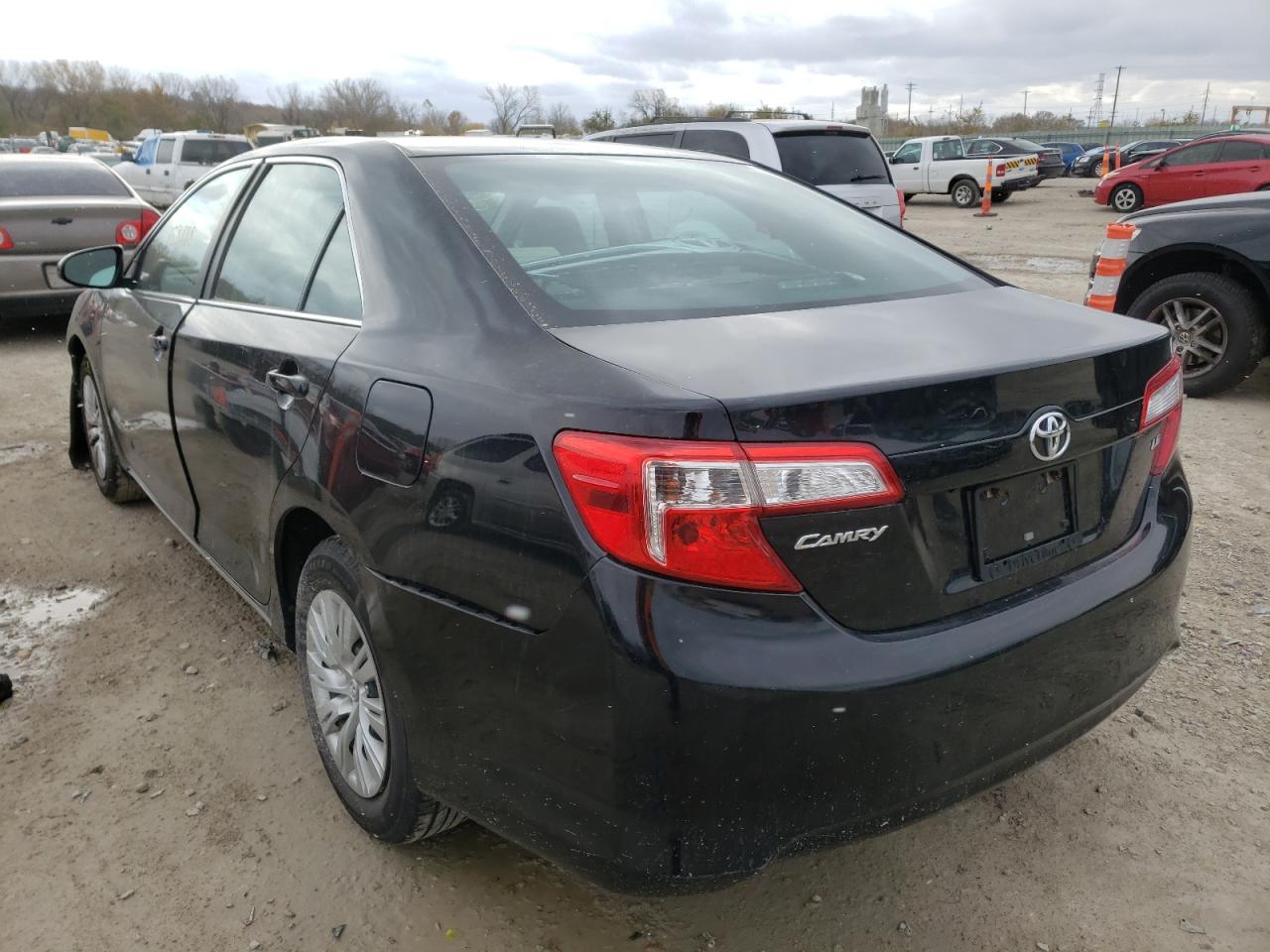 Photo 3 from auction – 2014 TOYOTA CAMRY L with VIN 4T1BF1FK2EU417069