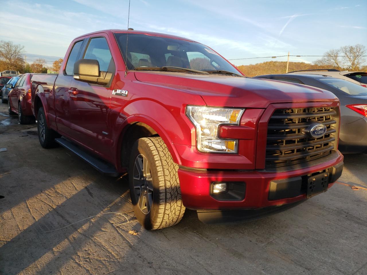 FORD F150 SUPER 2016 with VIN 1FTEX1CP8GKF01698 - Photo from auction