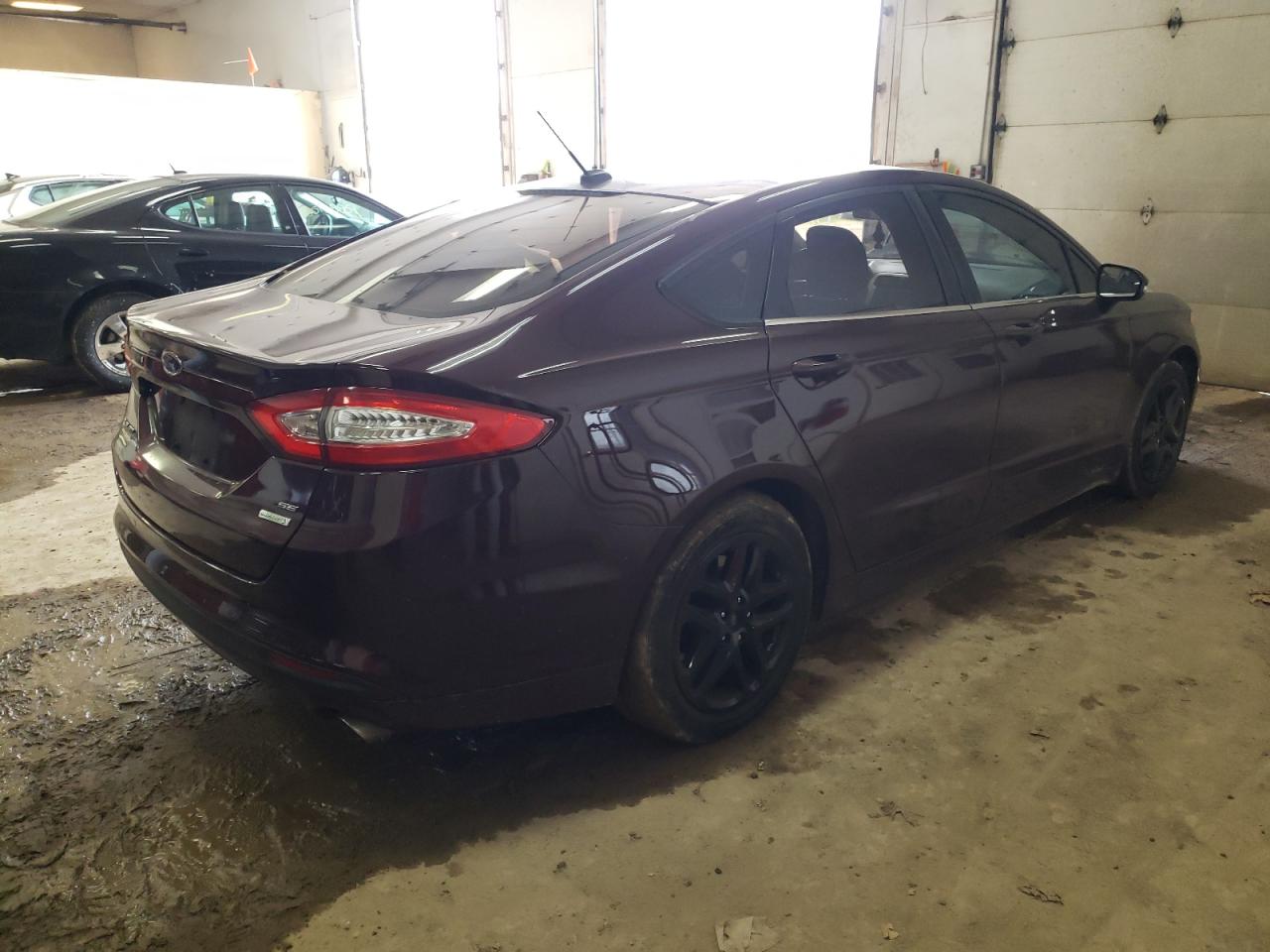 Photo 4 from auction – 2013 FORD FUSION SE with VIN 3FA6P0HR9DR225067