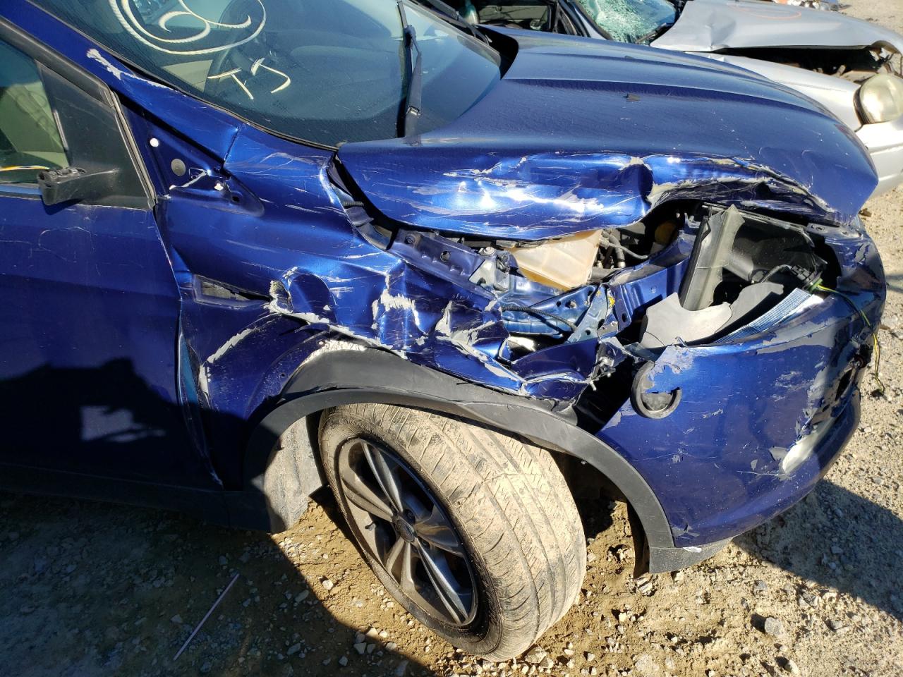 Photo 9 from auction – 2015 FORD ESCAPE SE with VIN 1FMCU0GX4FUC06195